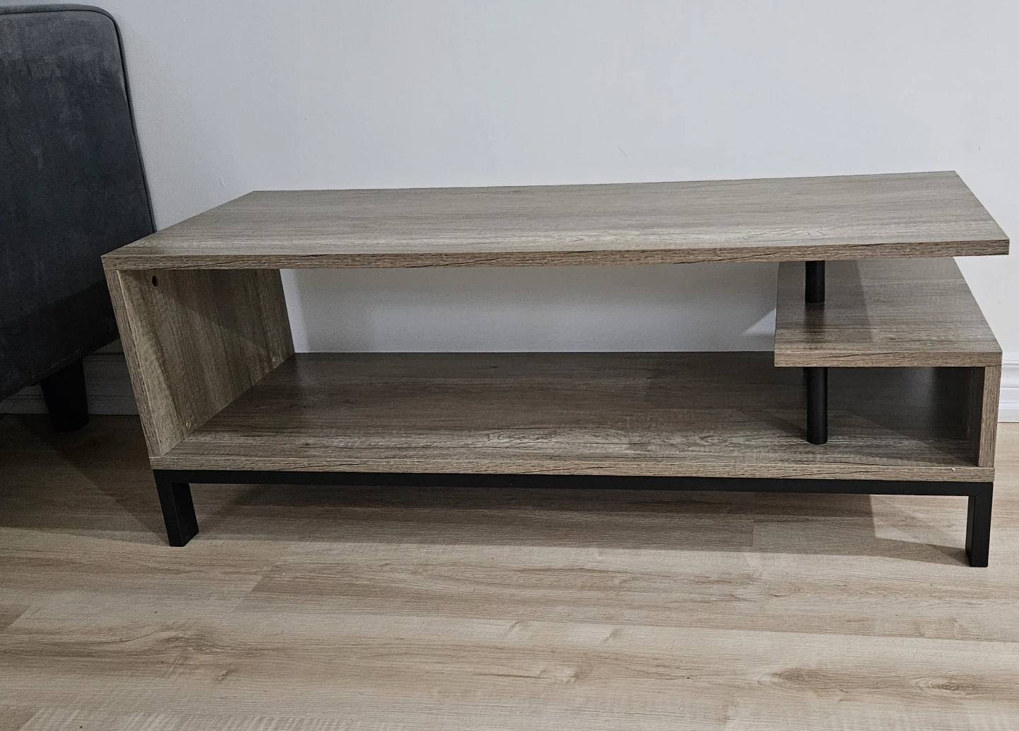 TV Stand - photo 2