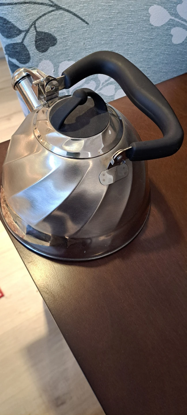 Stainless Steel Whistling Kettle - photo 3