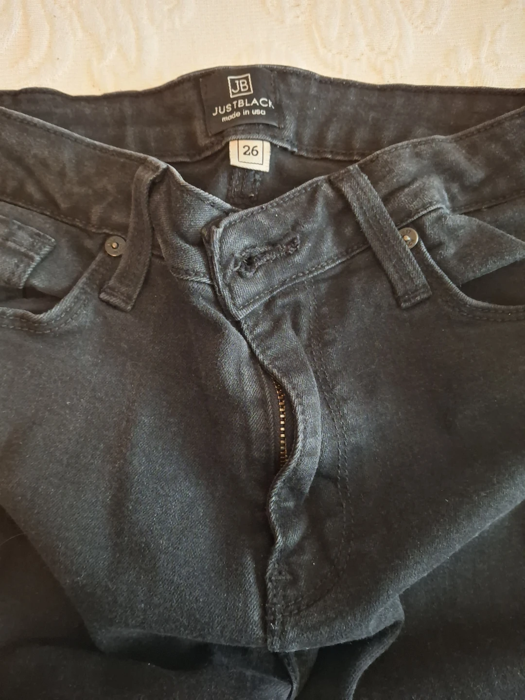 American Eagle Ripped Jeans & Just Black Jeans, size 26 - photo 5