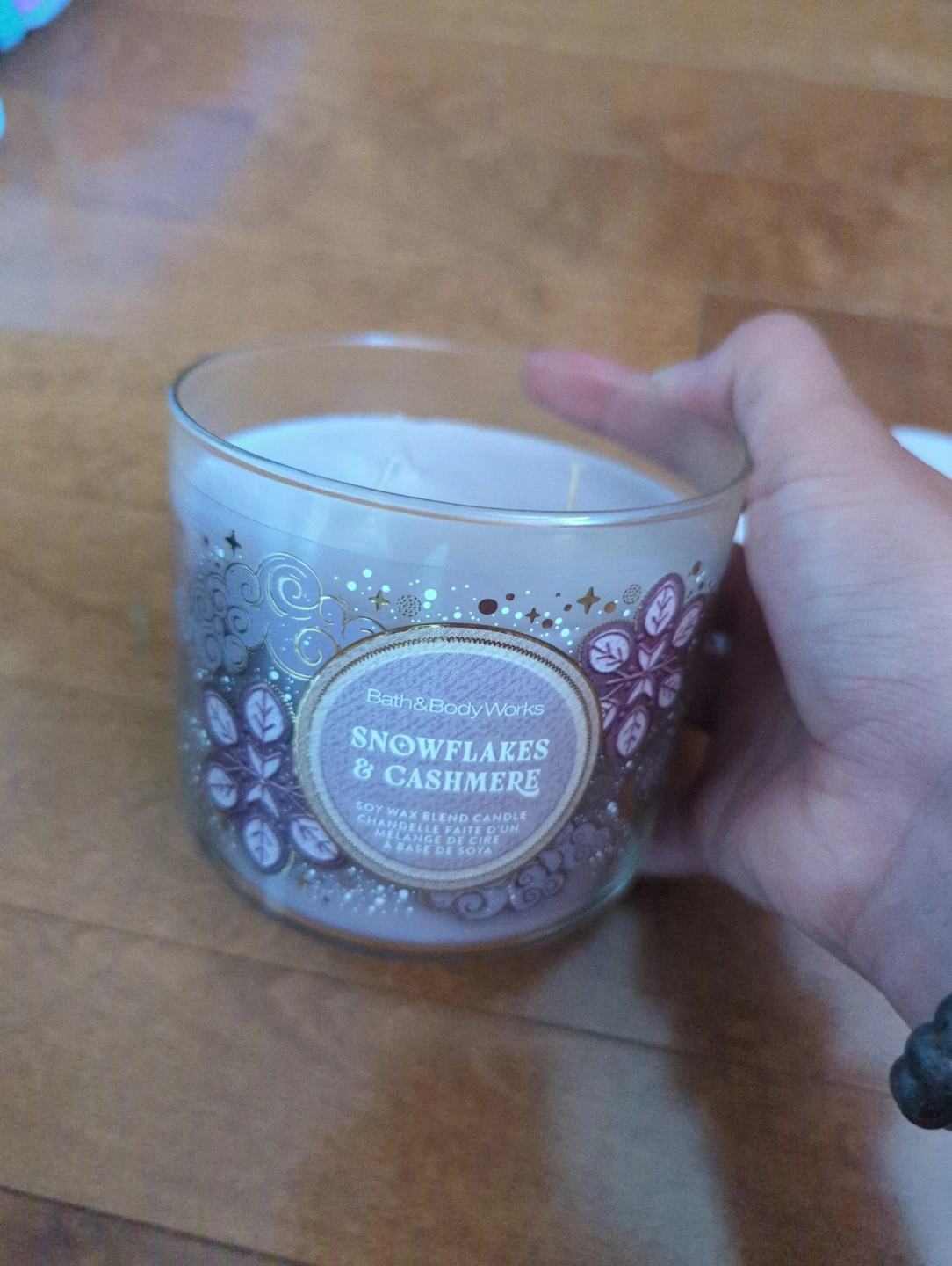 Bath & Body Works Snowflakes & Cashmere 3-Wick Candle
