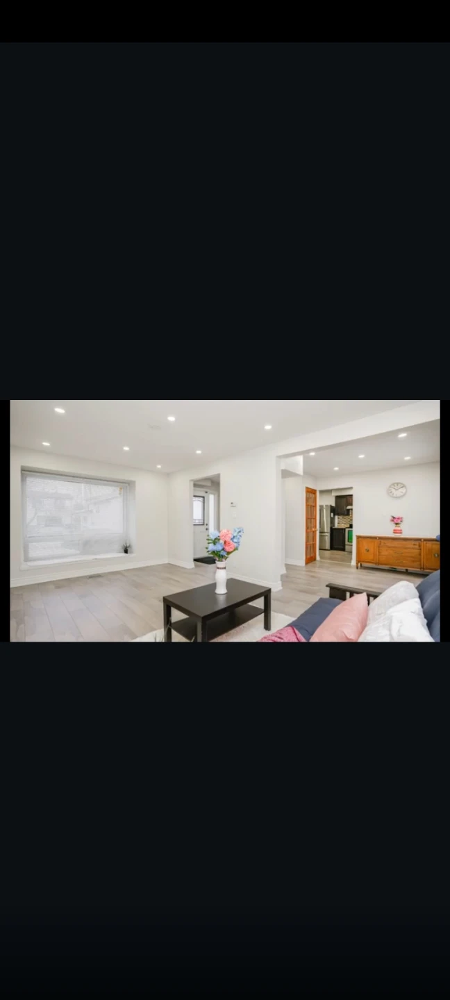 4 Bedrooms,  2 washroom  detached  house  for Rent