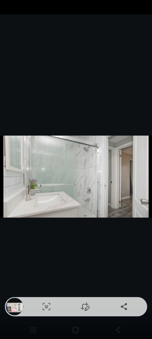4 Bedrooms,  2 washroom  detached  house  for Rent - photo 3