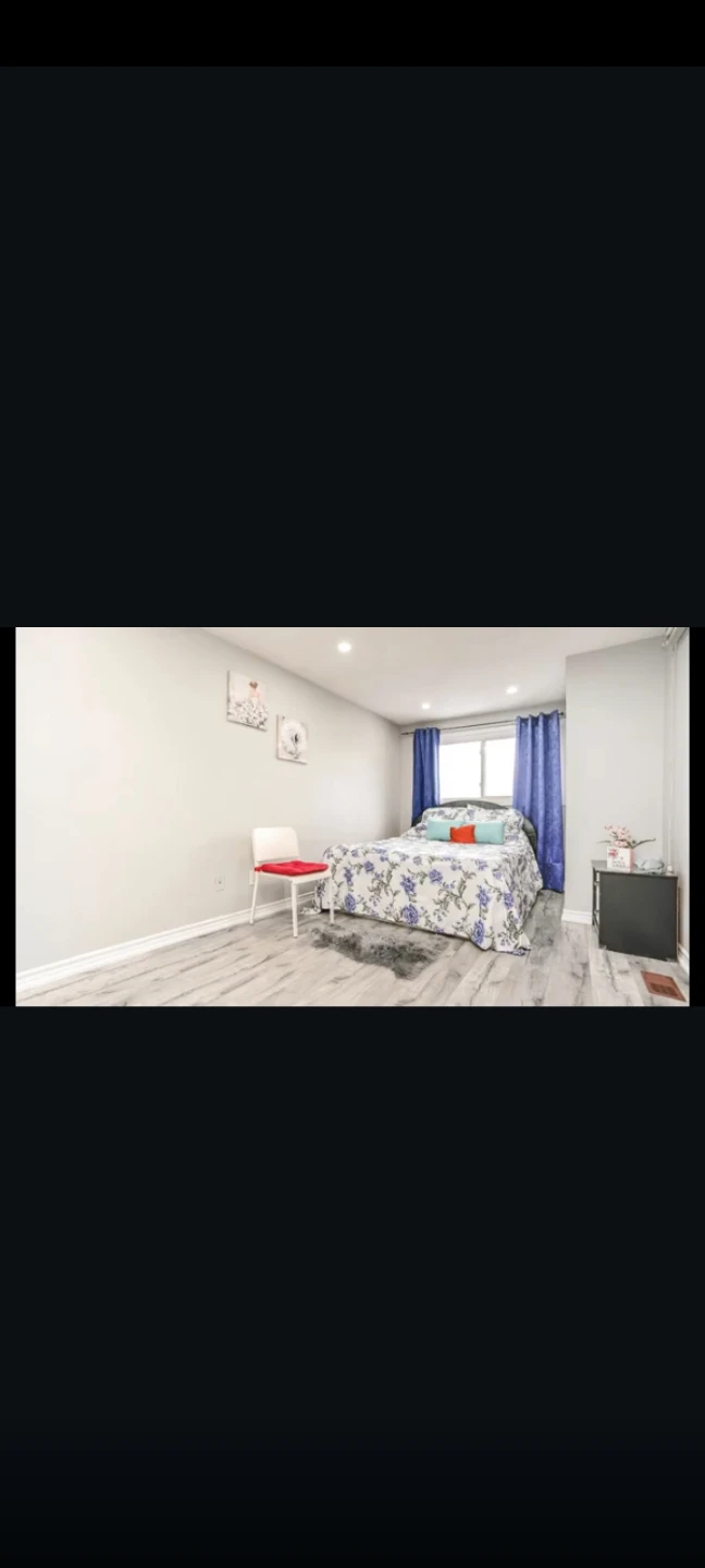 4 Bedrooms,  2 washroom  detached  house  for Rent - photo 5