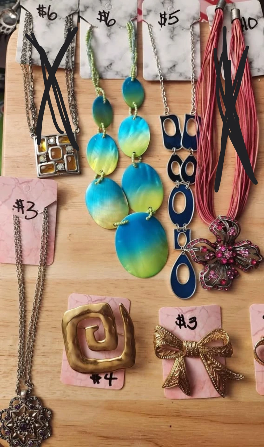 Assorted Jewelry Collection - photo 2