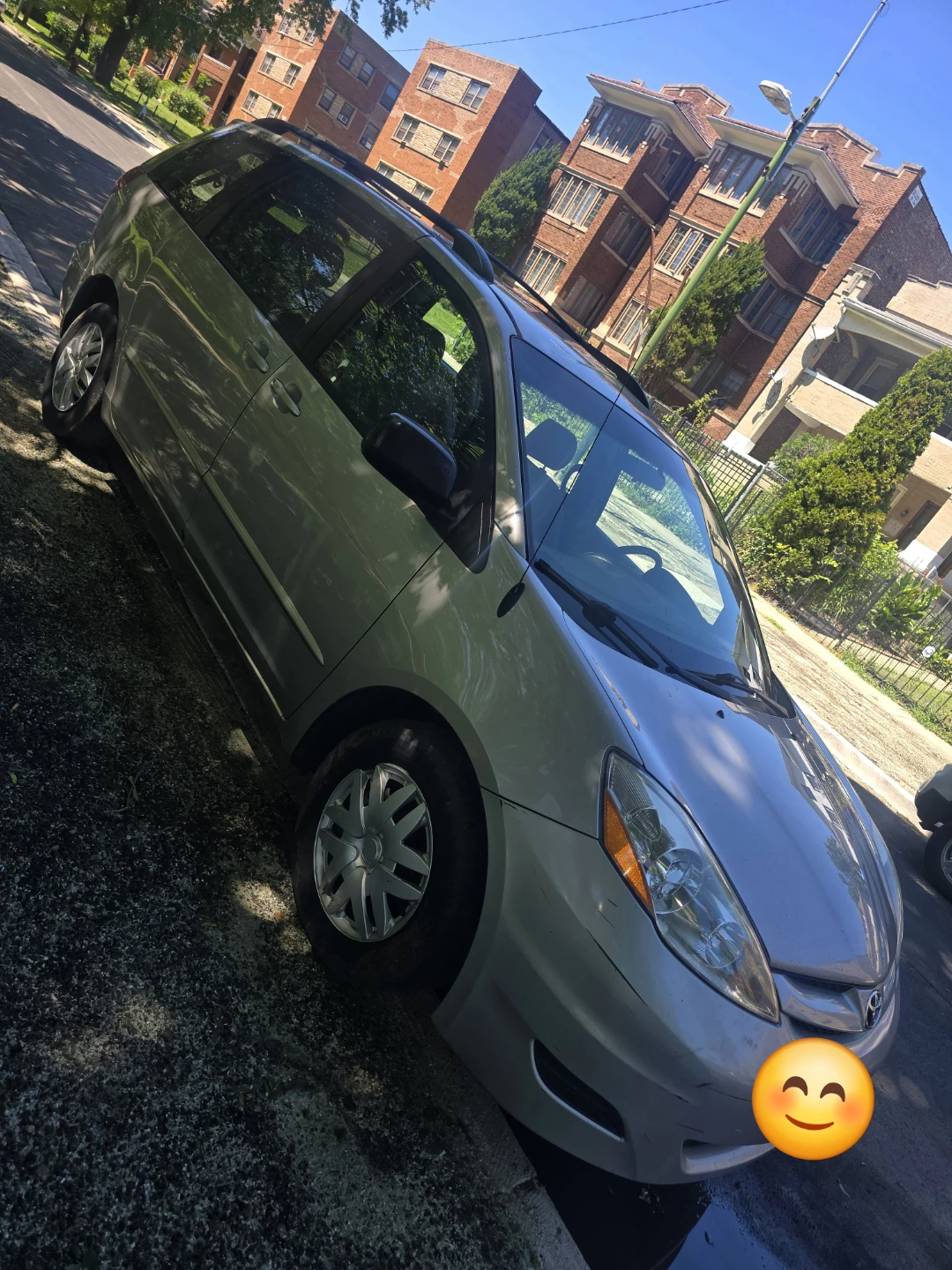 Toyota Sienna LE - photo 3