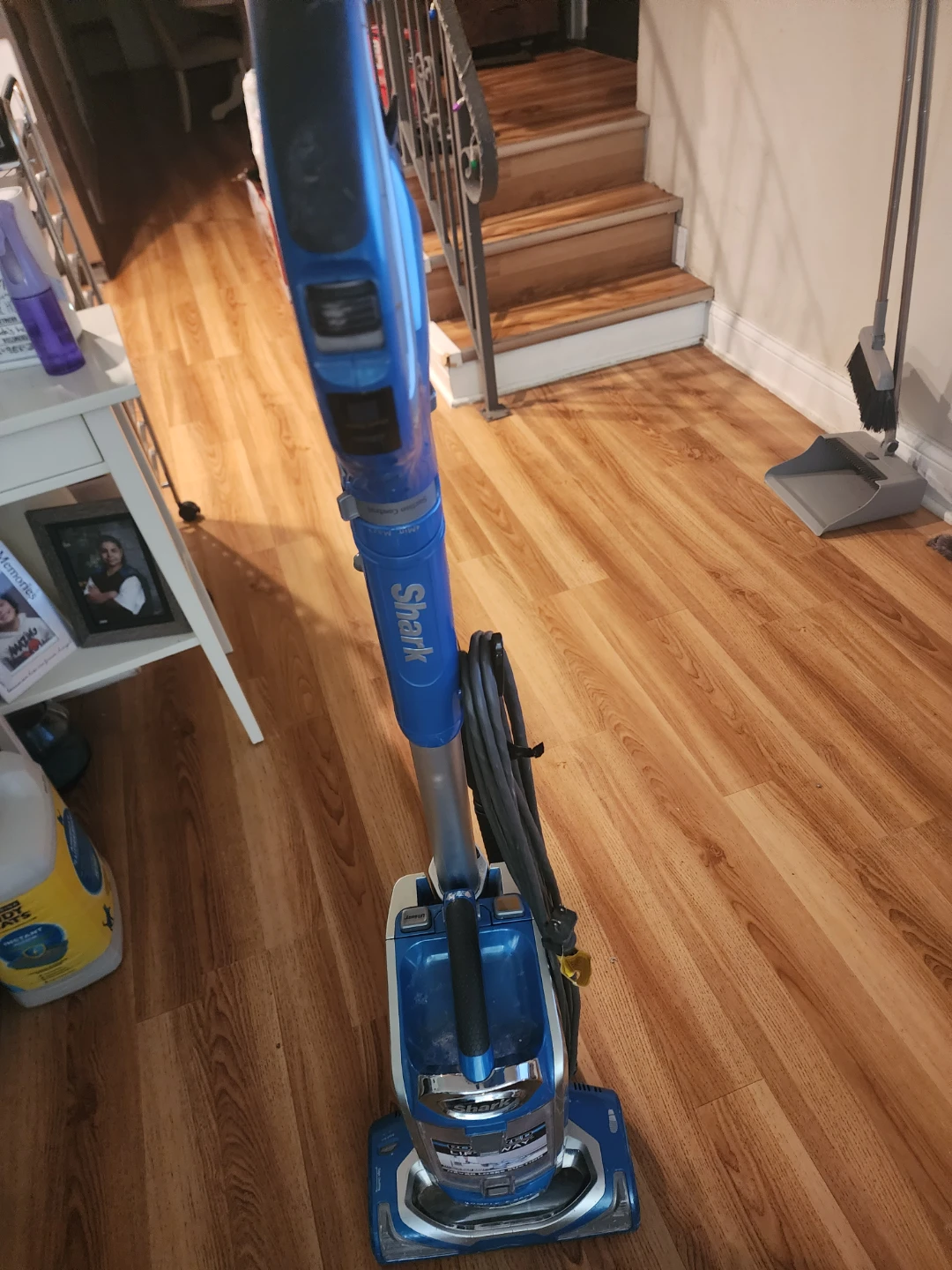 Shark Navigator Lift-Away Vacuum
