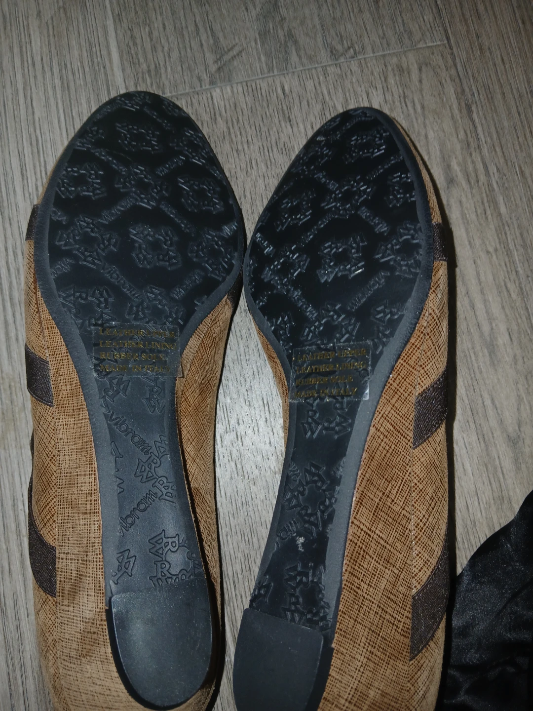 Ron White Tan Wedge Espadrille Flats - photo 4