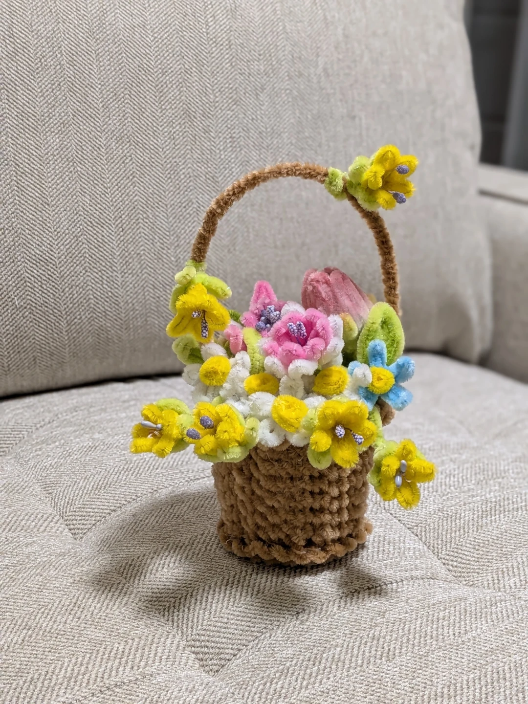 Nush handmade flower basket. Made with pipe cleaners