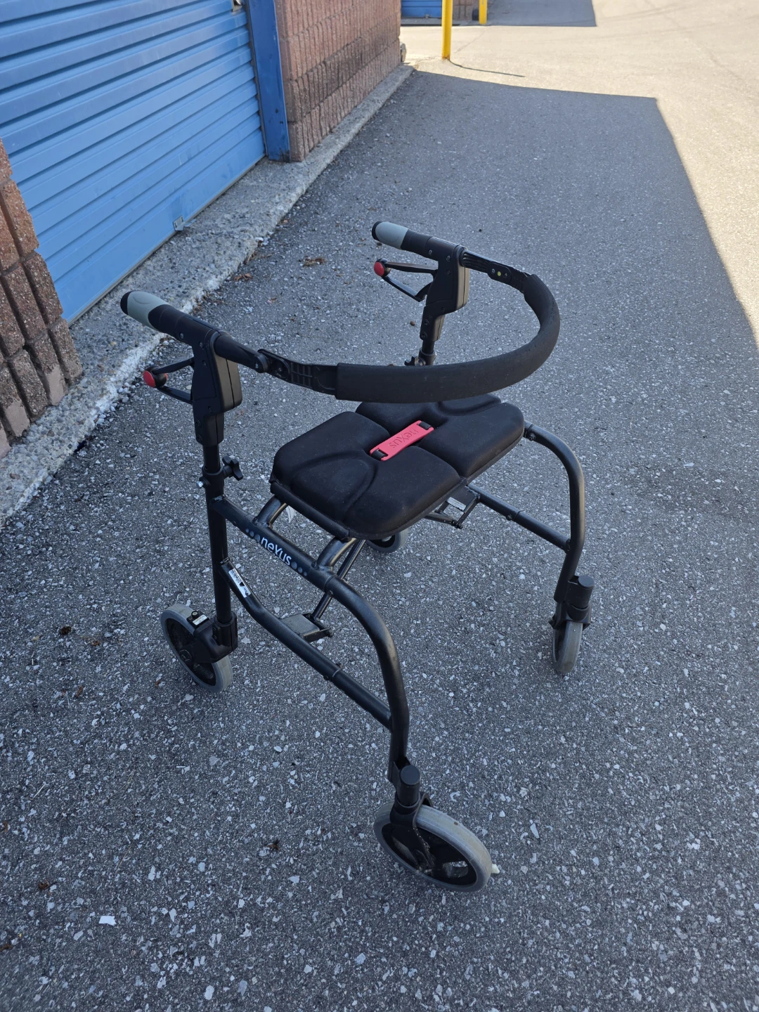 Nexus Rollator Walker