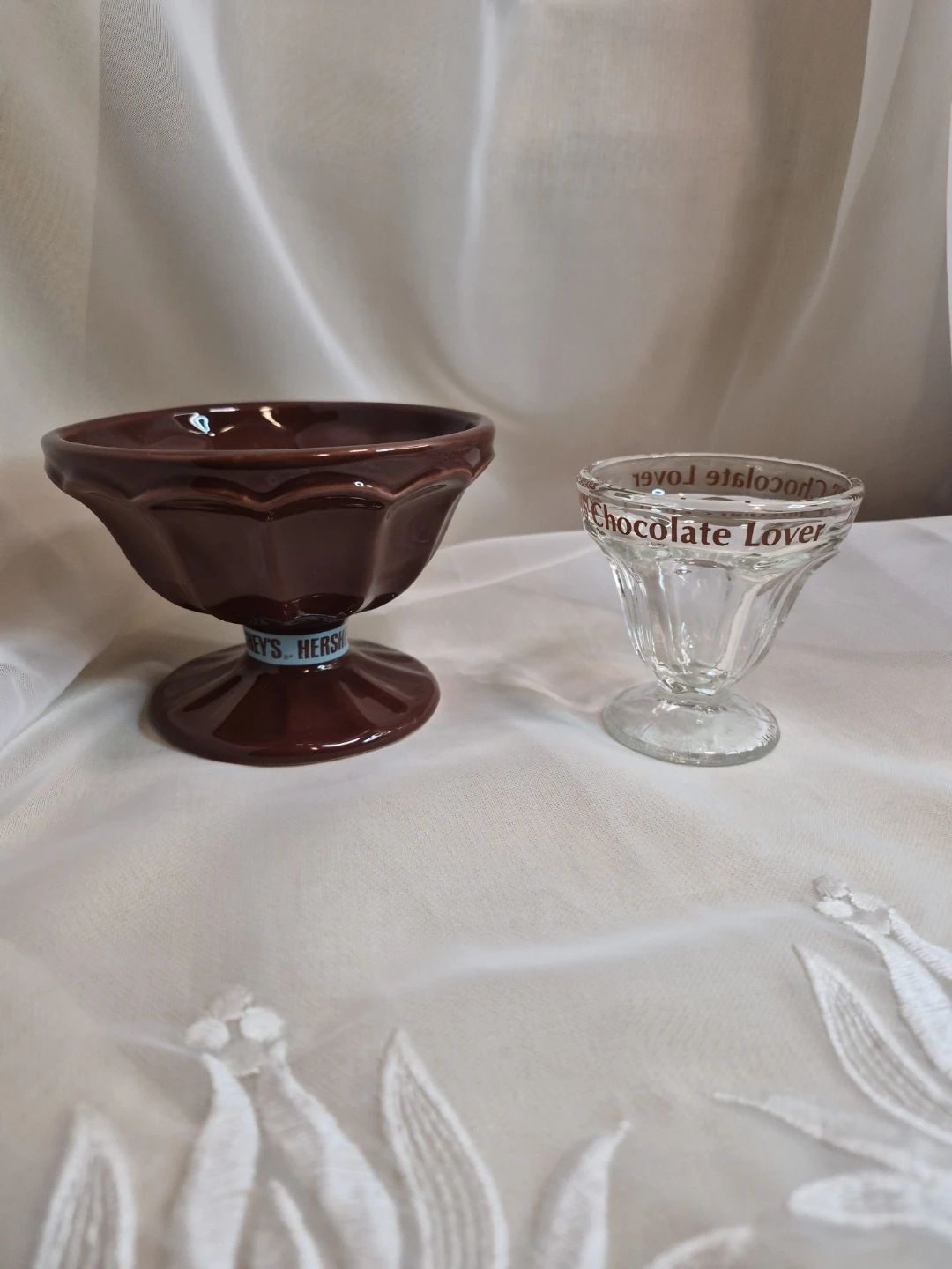 So Fun Pair of Hersey's Sundae Serving 🍨 Dishes Bowls
