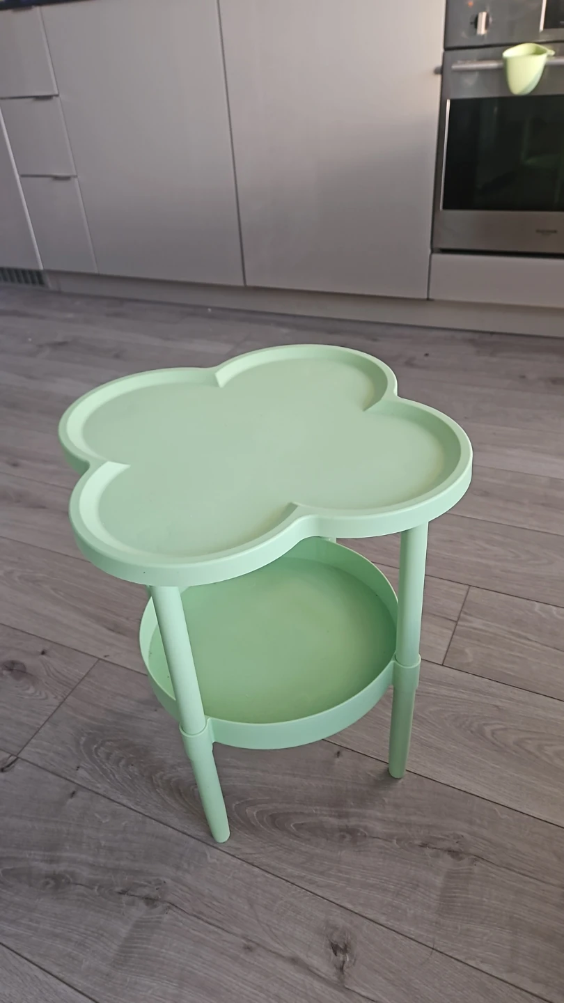 Light Green Two-Tiered Clover Side Table