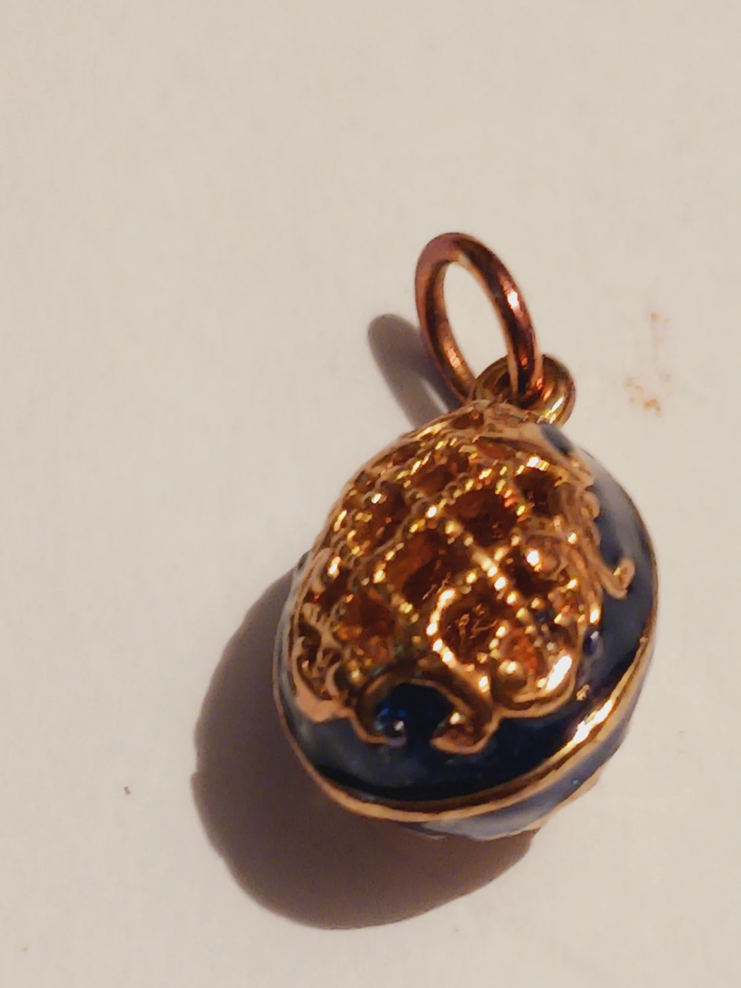 Gorgeous Enamel Fabergé Russian Egg Pendant - photo 3