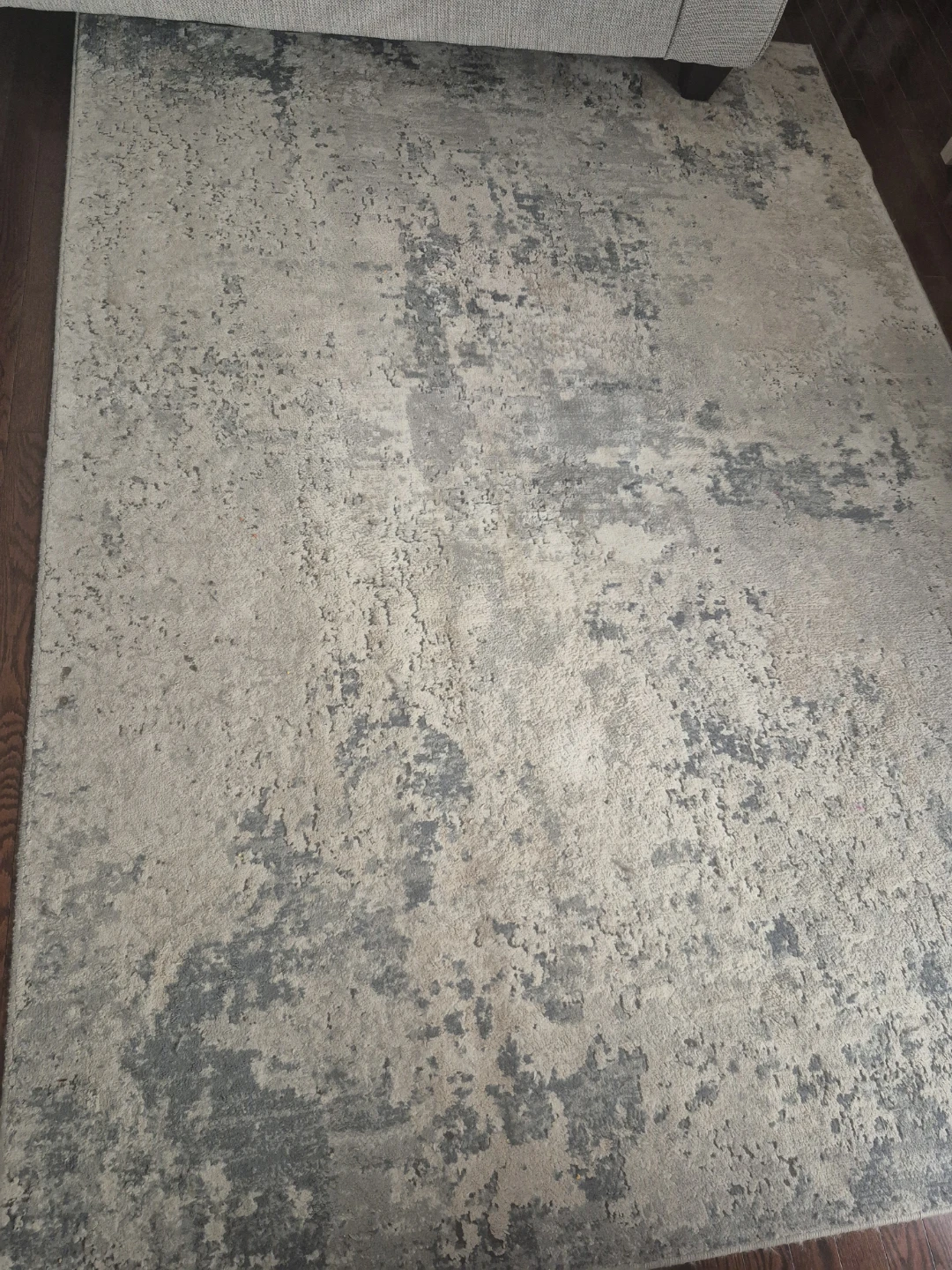 Abstract Area Rug 5 ft by 7 ft - photo 2