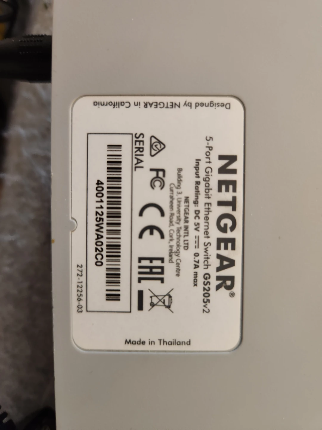 Netgear GS205 5-Port Gigabit Ethernet Switch - photo 3
