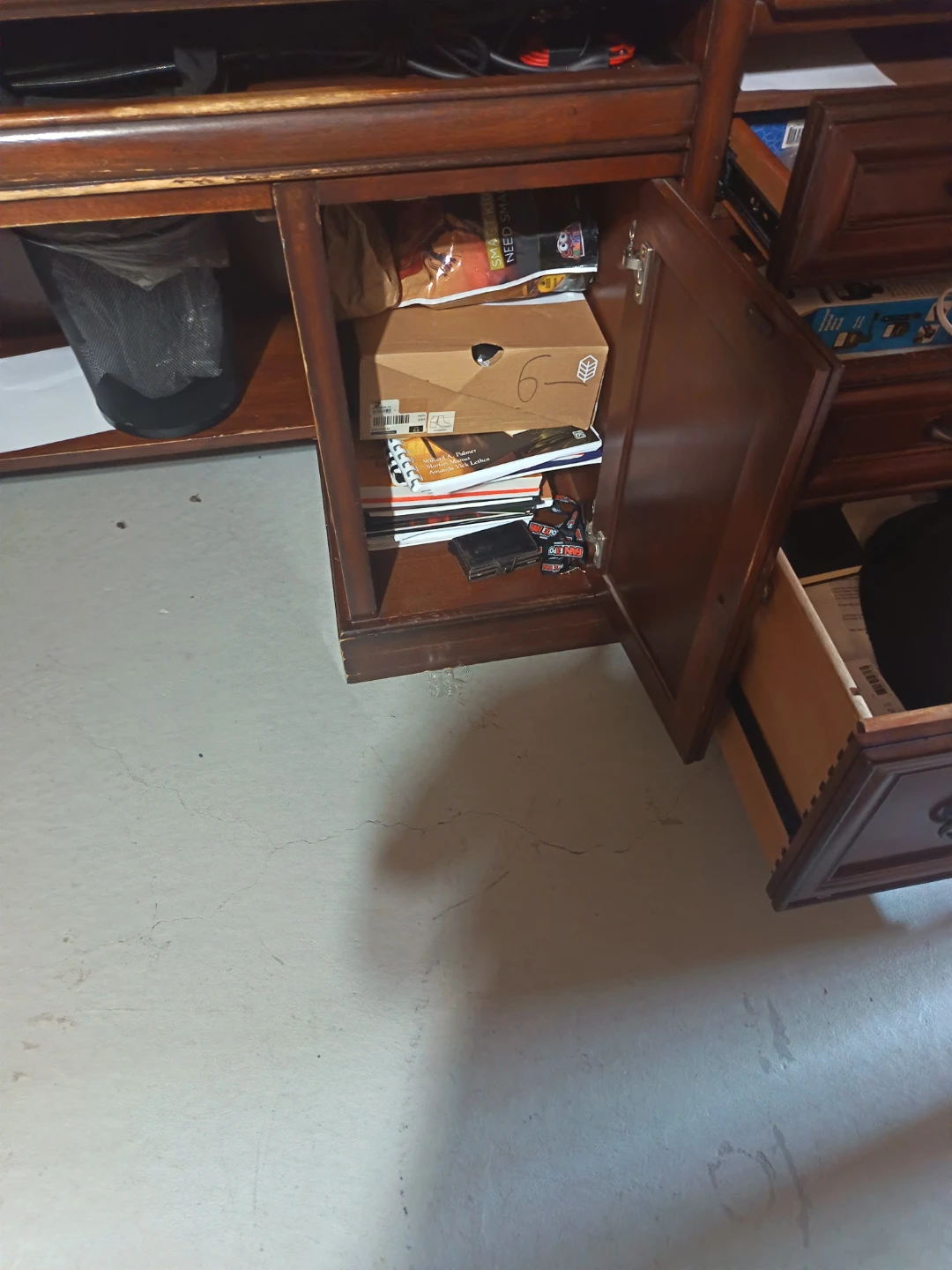 Wooden Desk with Hutch and Storage - photo 4
