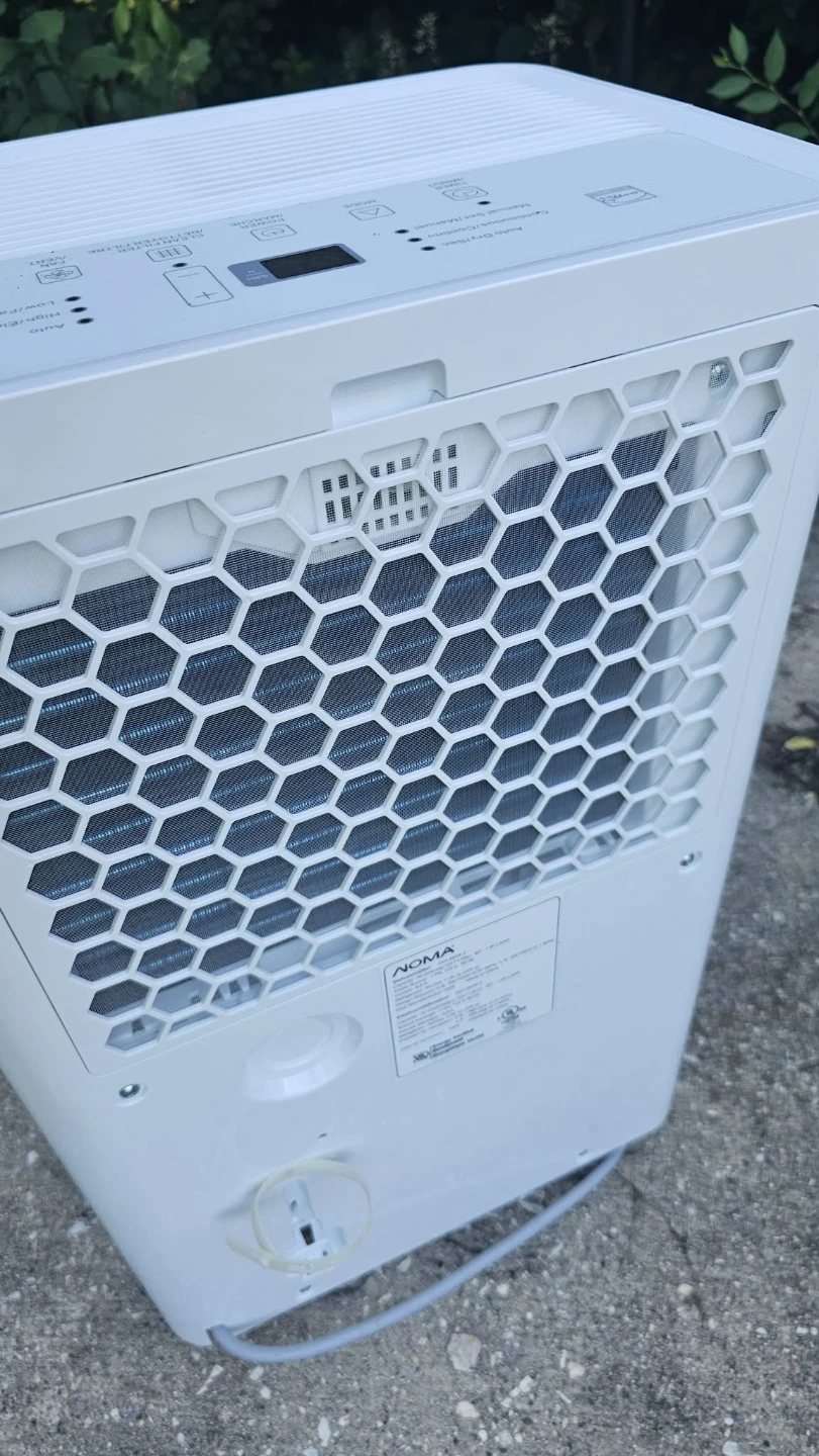 NOMA Dehumidifier - photo 3