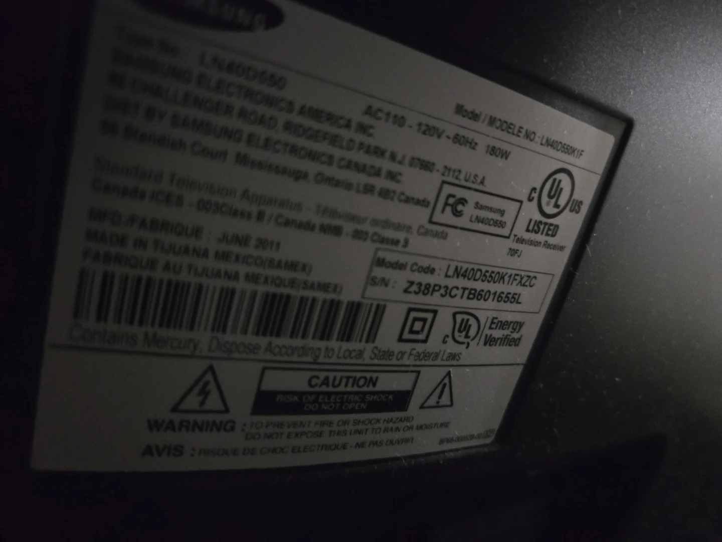 Samsung 40" LN40D550 Flat Screen TV - photo 2