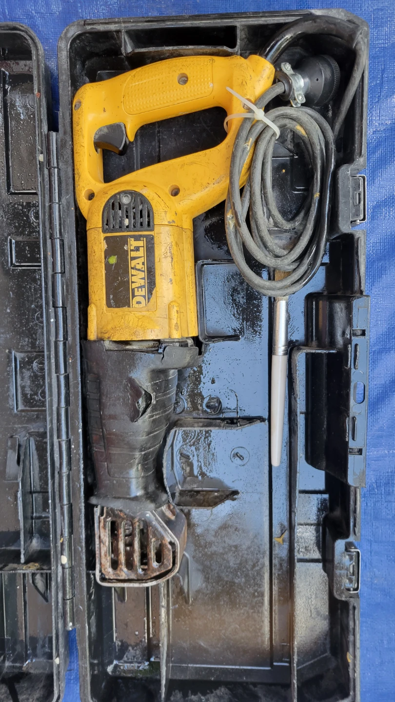 RIDGID planer, Dewalt & Milwaukee Saw - photo 4