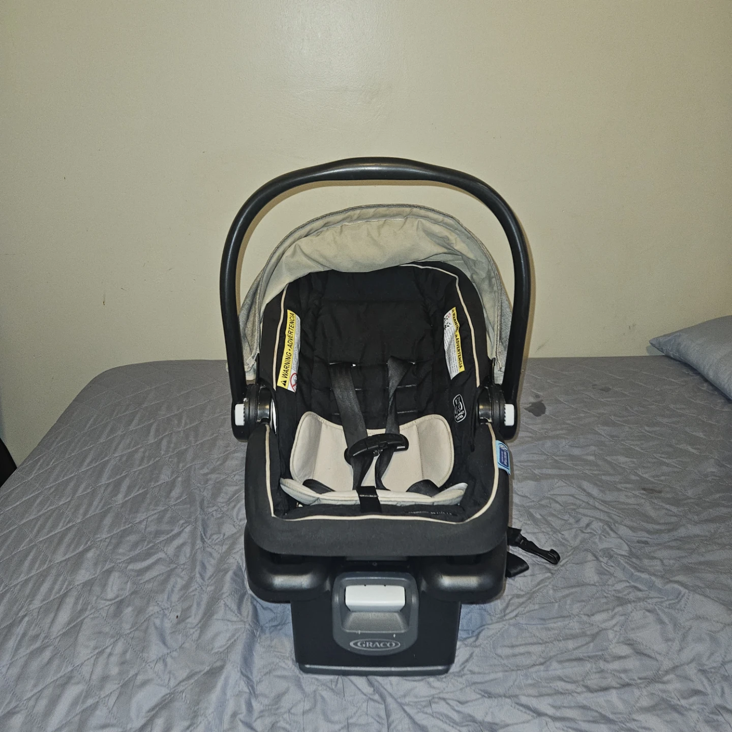 Graco Infant Car Seat with Base and Stroller - photo 3