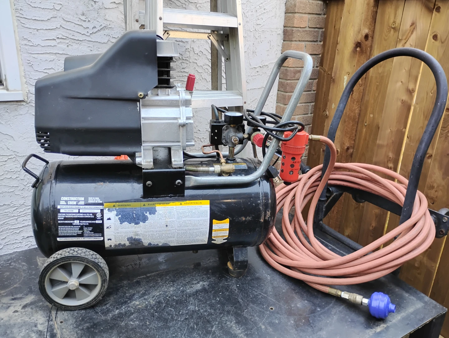 Construction Crew Air Compressor with Hose - photo 2