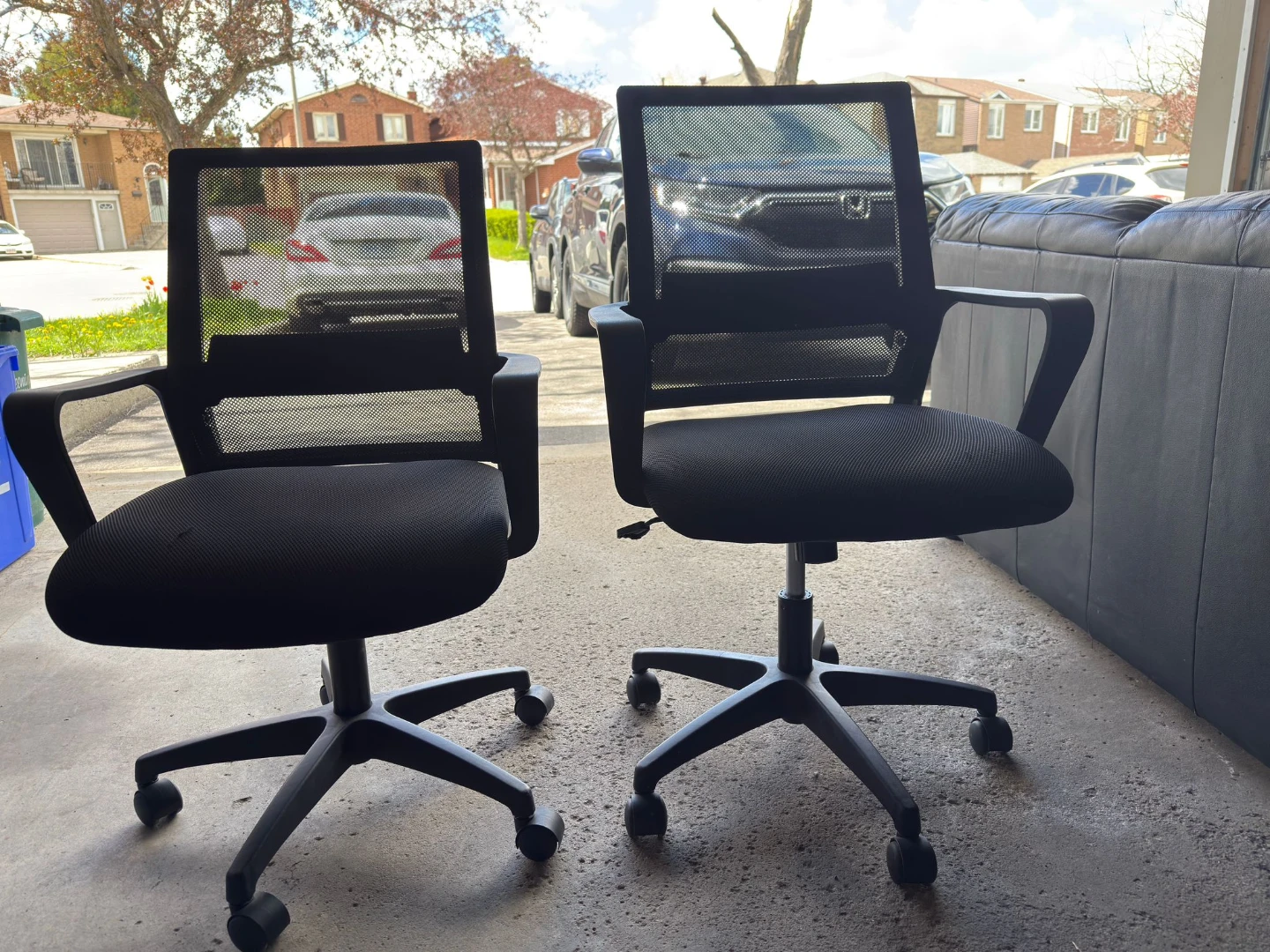 Black Mesh Ergonomic Office Chairs (Set of 2)