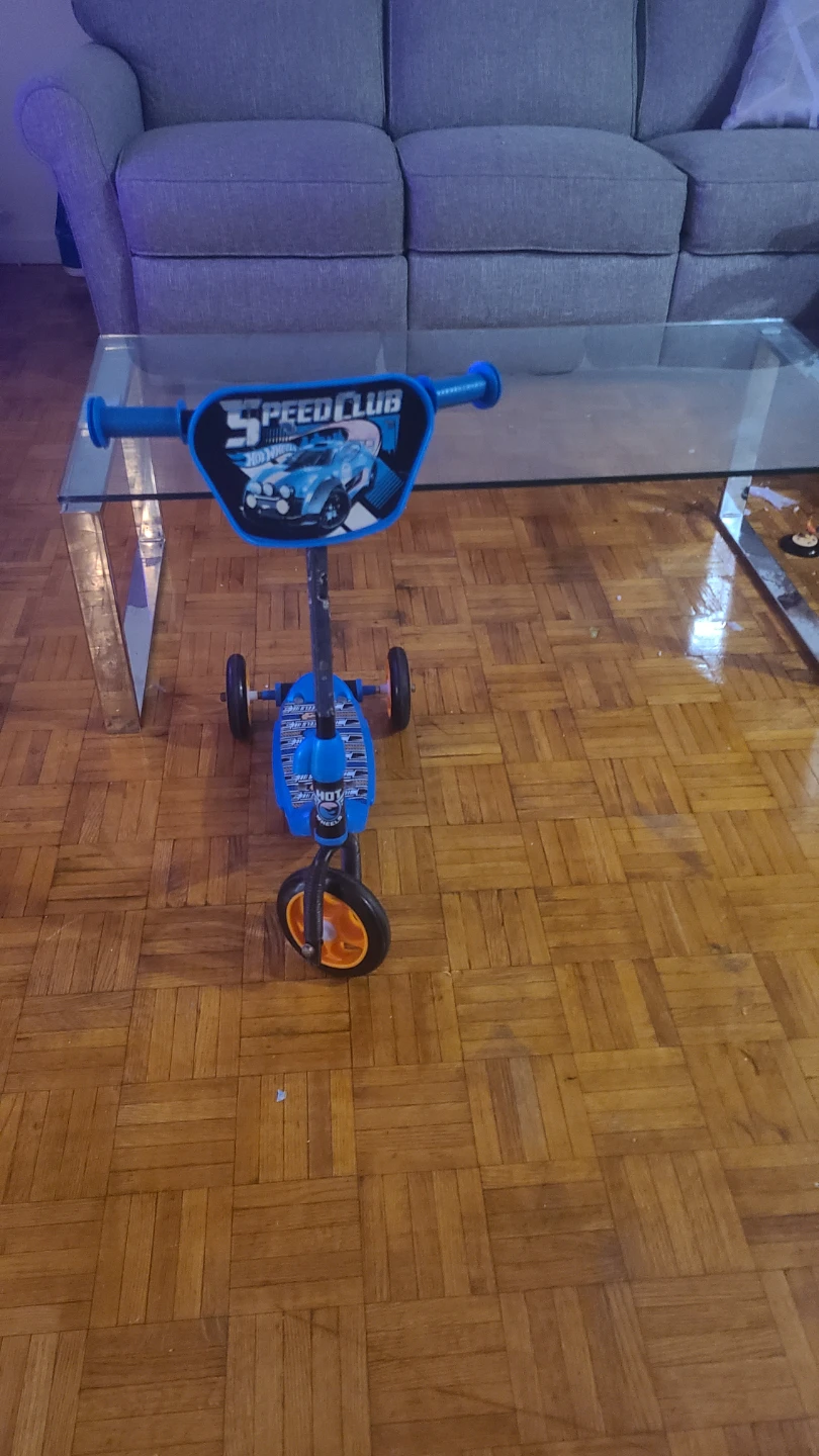 Kids 3-Wheel Blue Scooter - photo 2