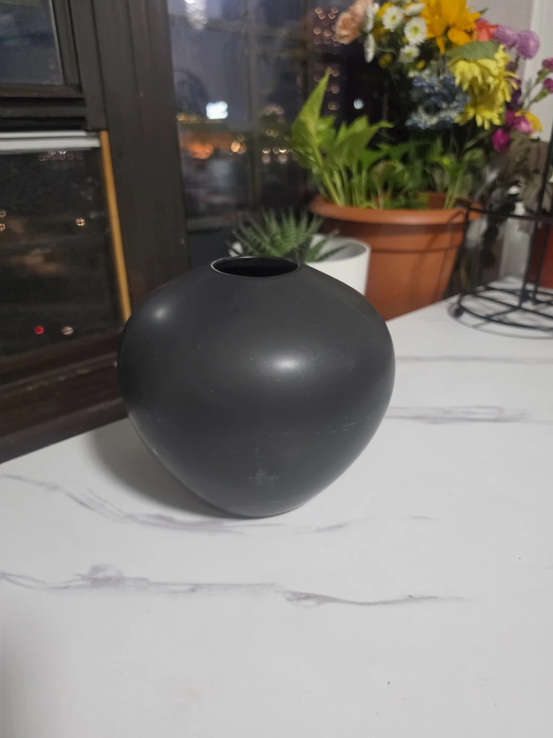 Black Matte Round Vase