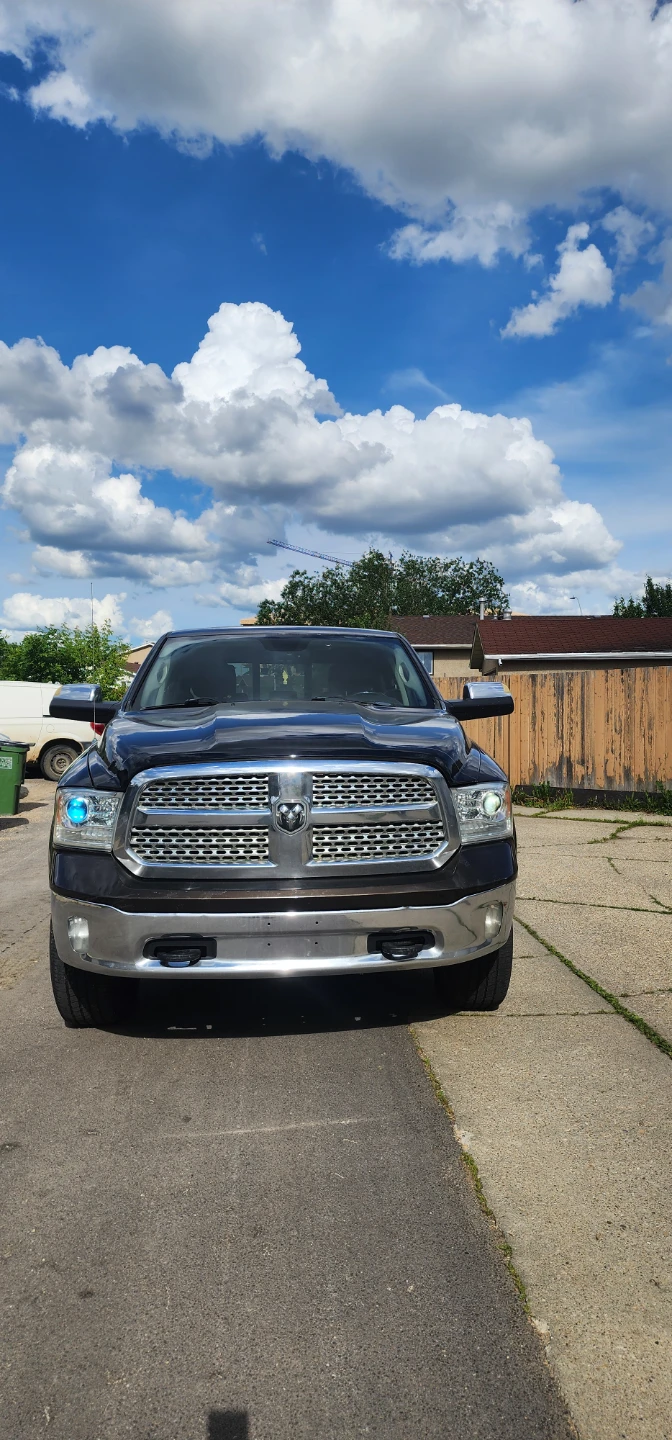 Ram 1500 Laramie 2013