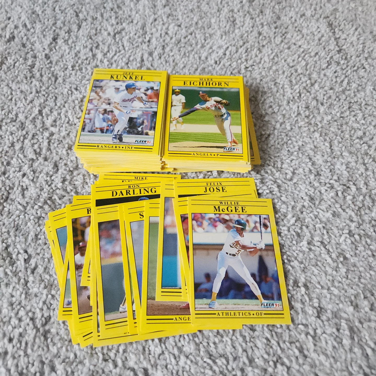 1991 Fleer baseball card   Lot of 150 players - photo 3