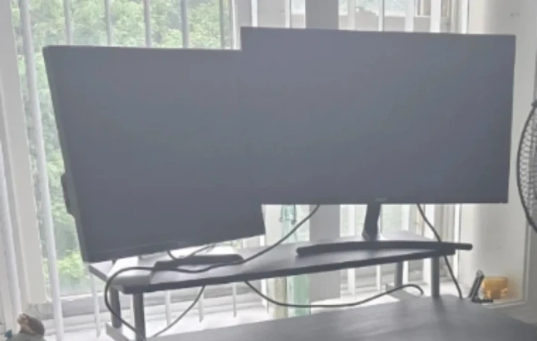 Monitor 24 inch