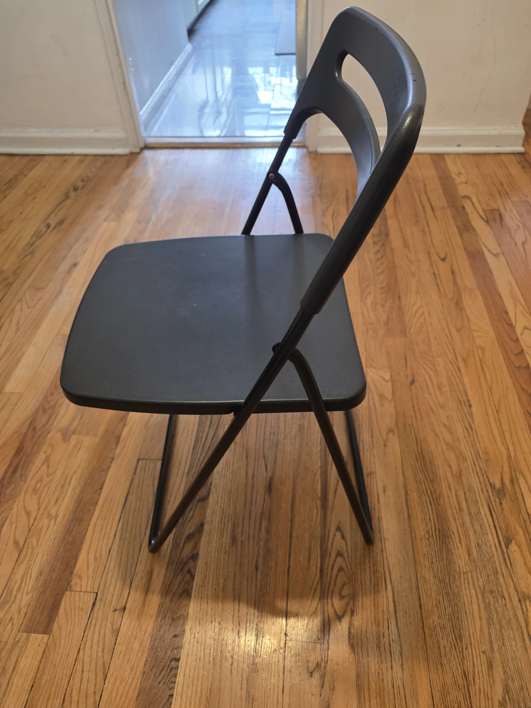 Black Folding Chair - photo 2