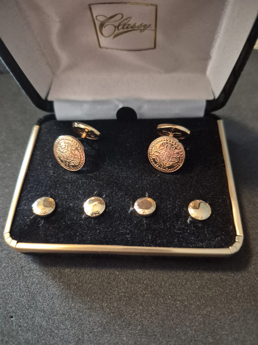 Classy Gold Tone Cufflinks and Studs Set