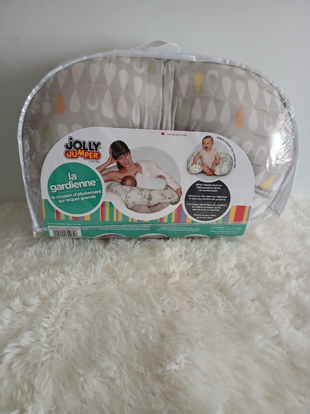 Jolly Jumper Nursing Pillow