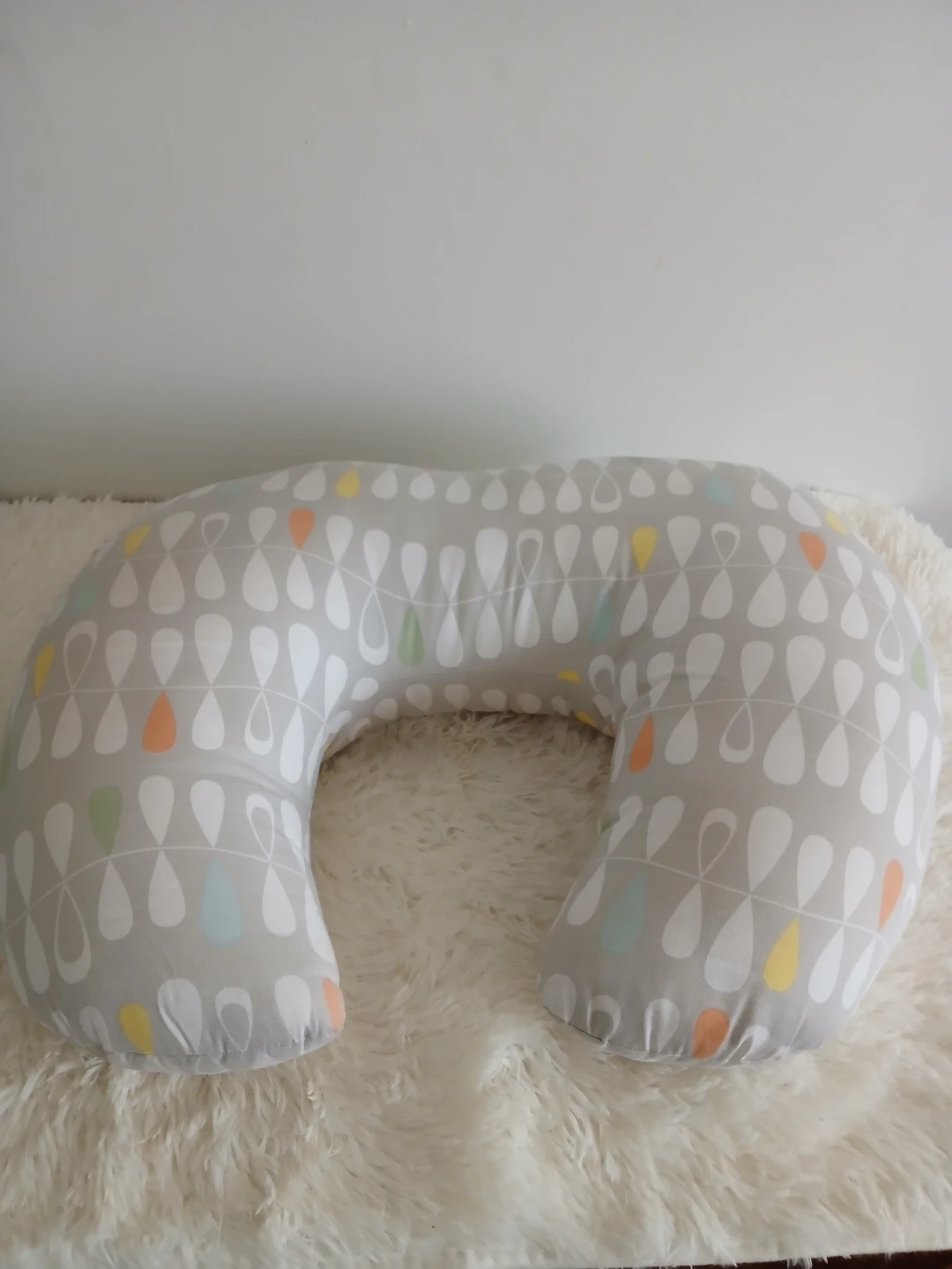 Jolly Jumper Nursing Pillow - photo 2