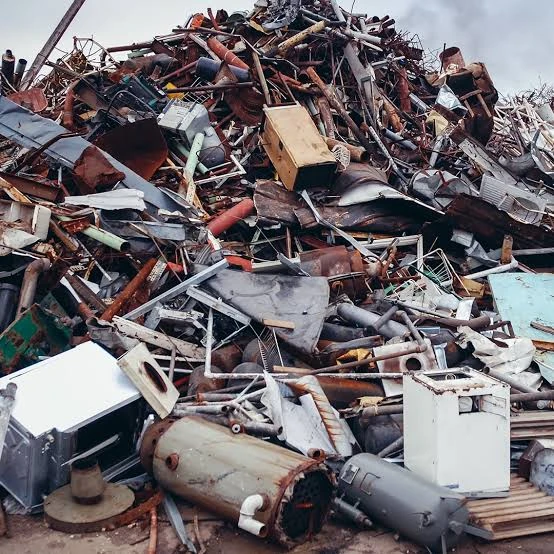 Looking for Scrap metal/ Fierro viejo