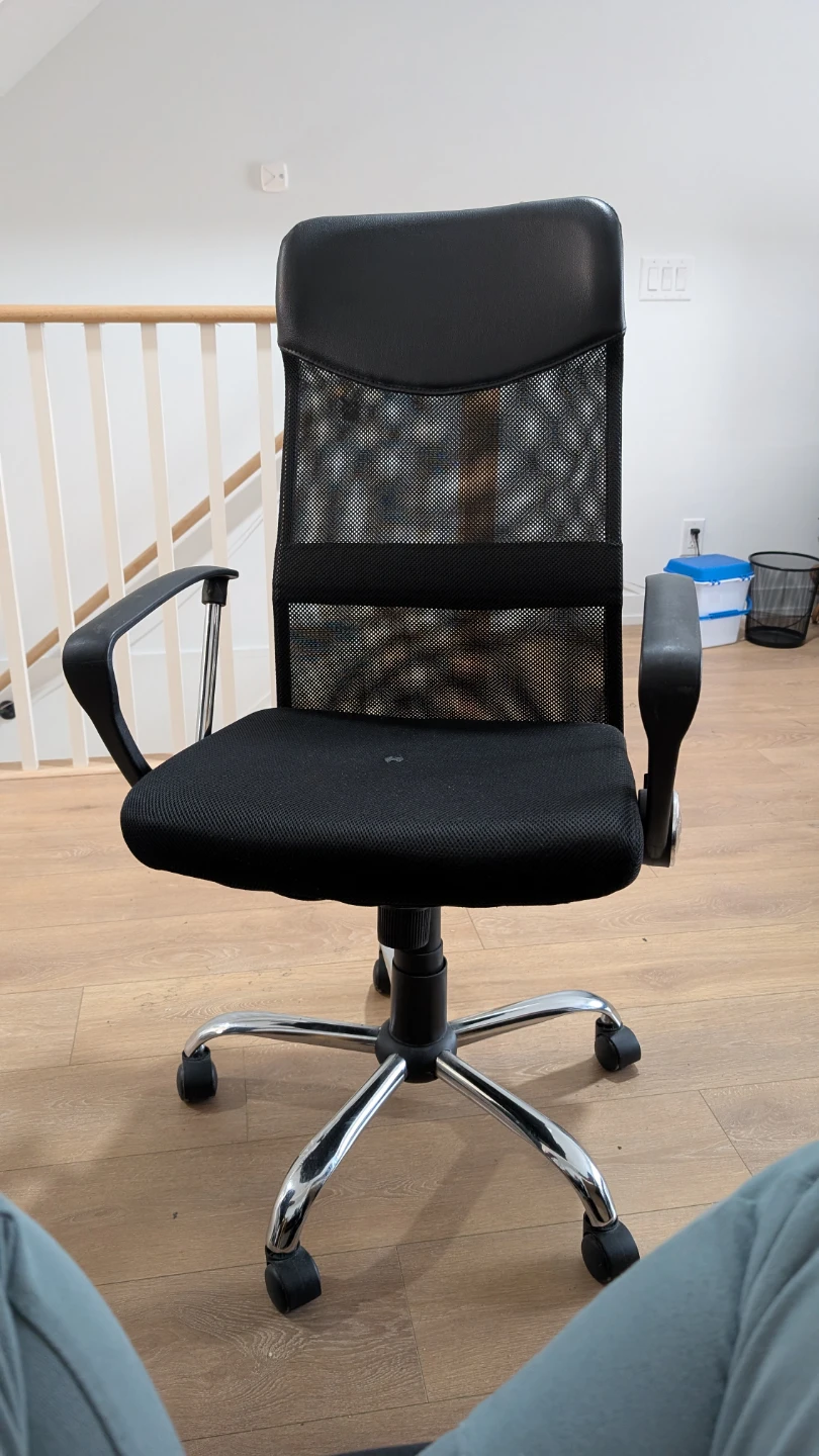 Black Mesh Office Chair - photo 3