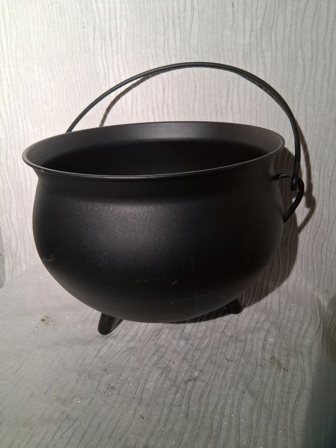 Black Cast Iron Cauldron with Handle - photo 3