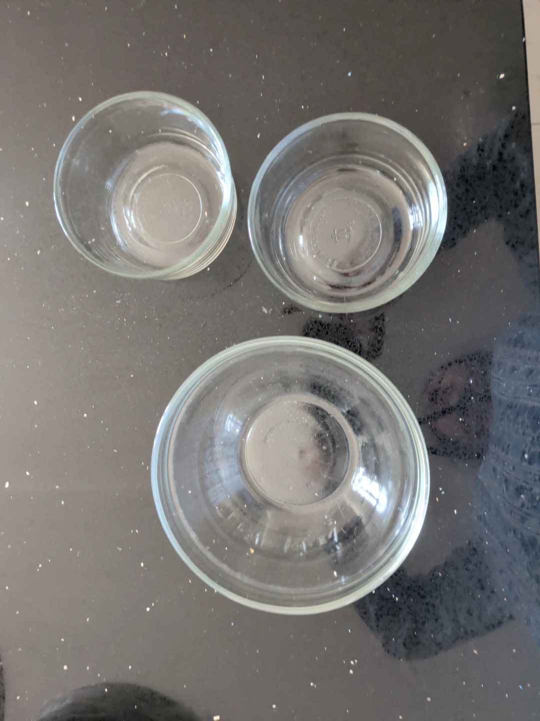 Set of 3 Clear Glass Bowls