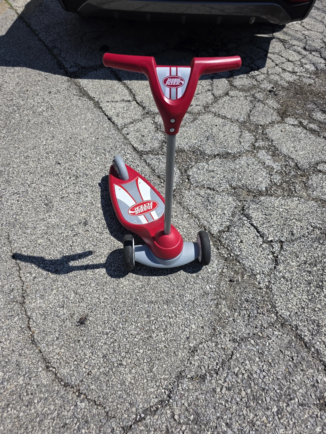 Radio Flyer Red Scooter - photo 3