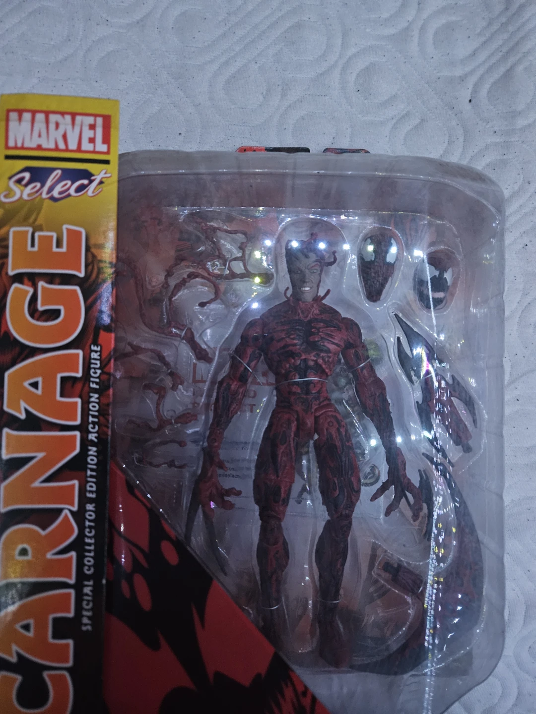 Marvel Select Carnage Special Collector Edition Action Figure - photo 3
