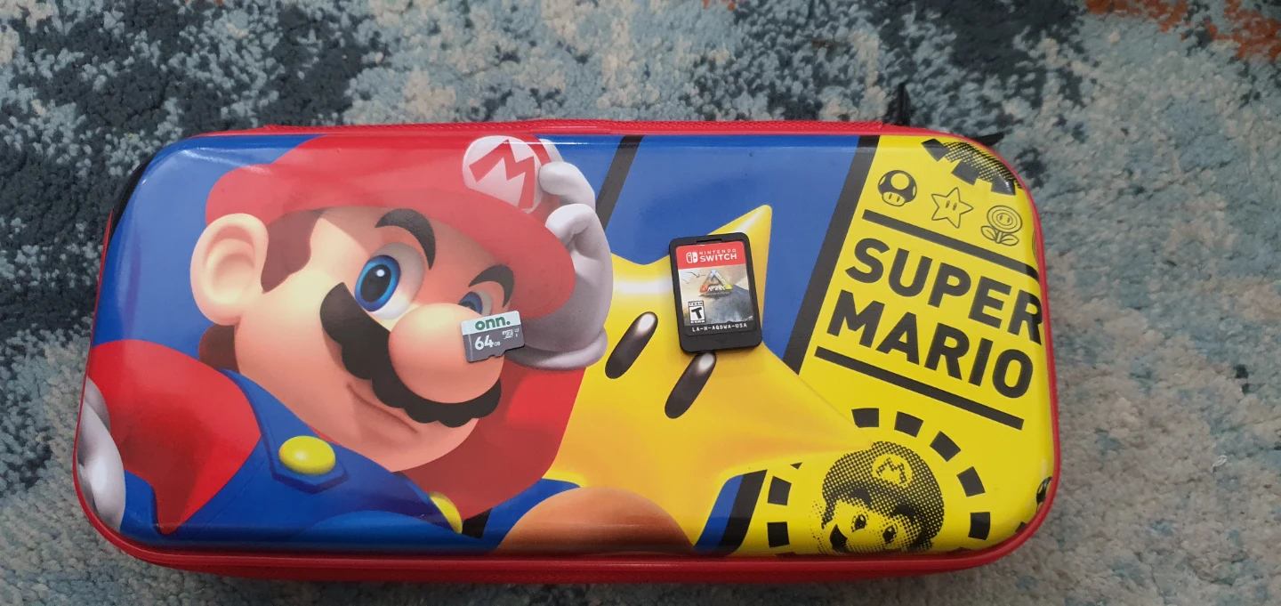 Nintendo switch with game and 64gb SD card - photo 2