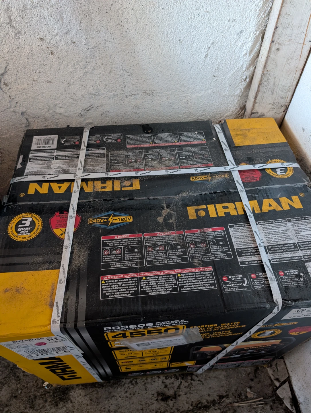Firman P03605 4550 Starting Watts Portable Generator