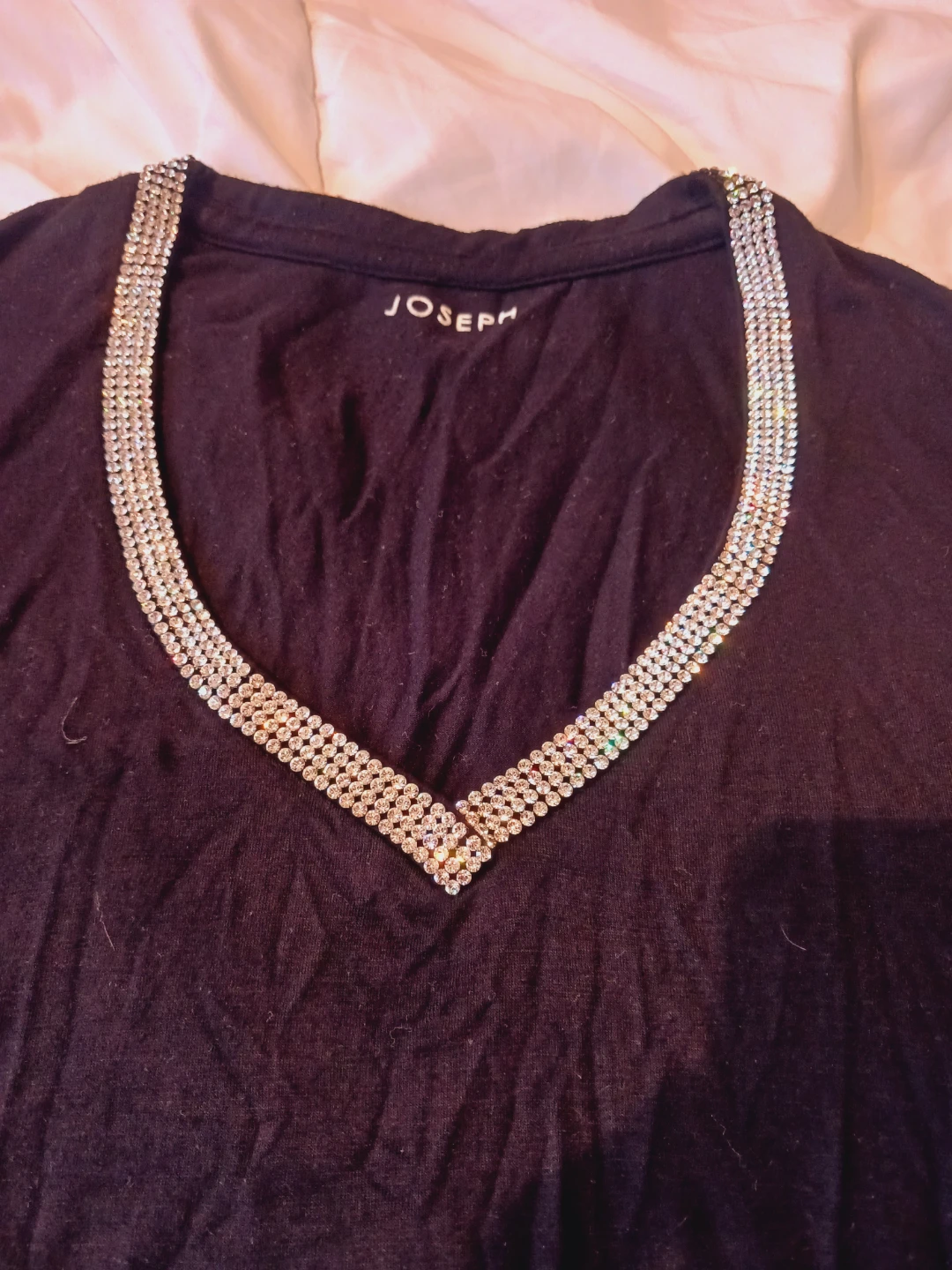 JOSEPH SAKS FIFTH AVENUE Black Embellished V-Neck Top. Size M - photo 4