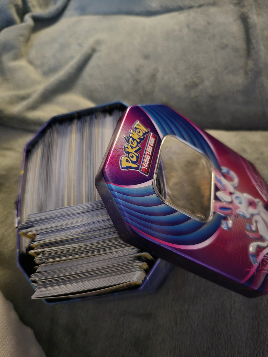 Pokemon 500 Cards Shiny and not shiny  with Tin - photo 4
