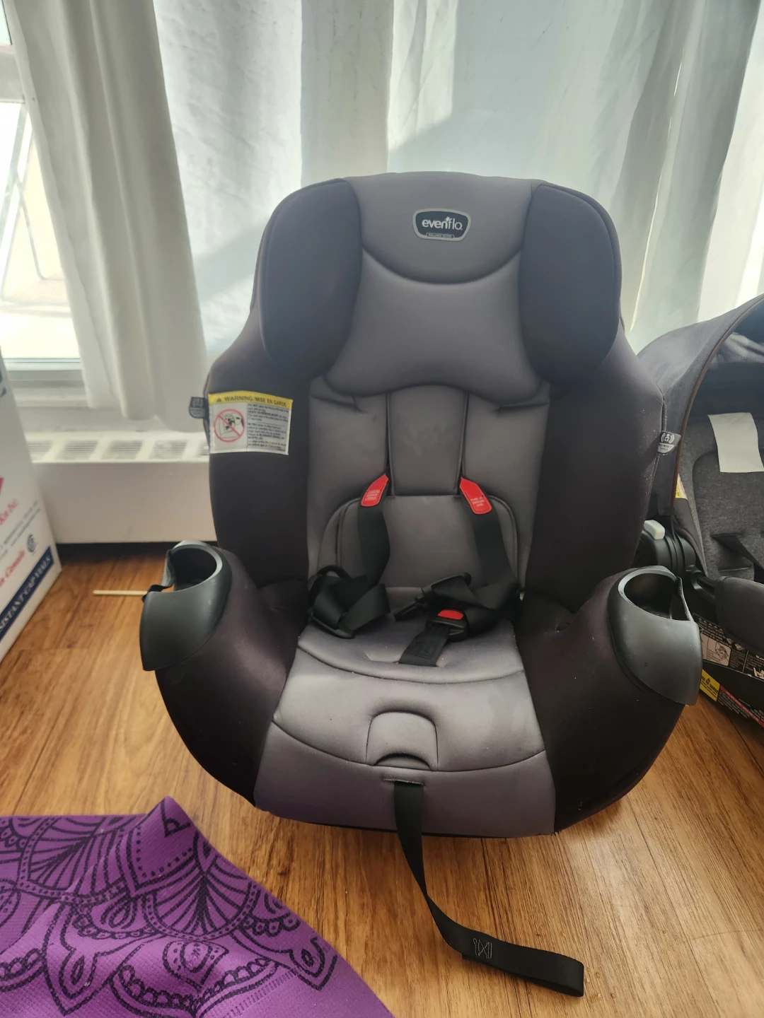Evenflo Car Seat - photo 3