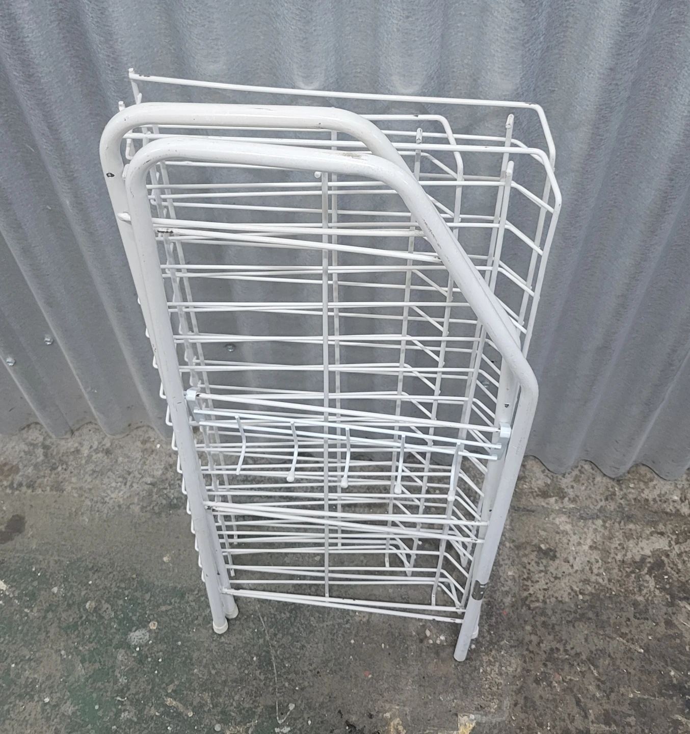 White Wire 2-Tier Rack - photo 4
