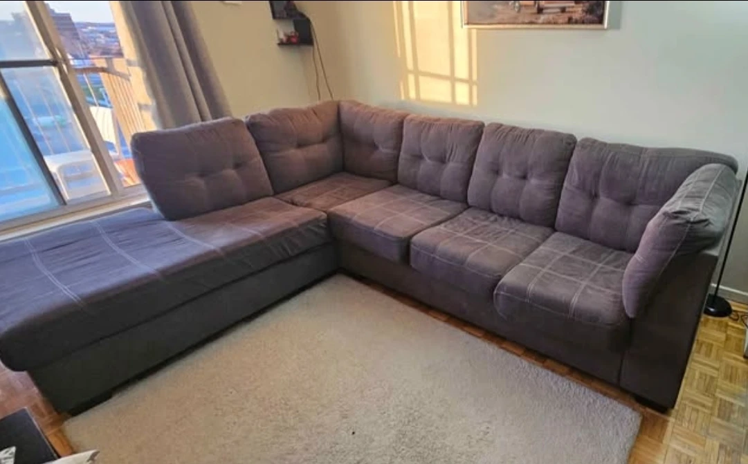 Ashley Furniture Marleton 2-Piece Sectional - photo 4