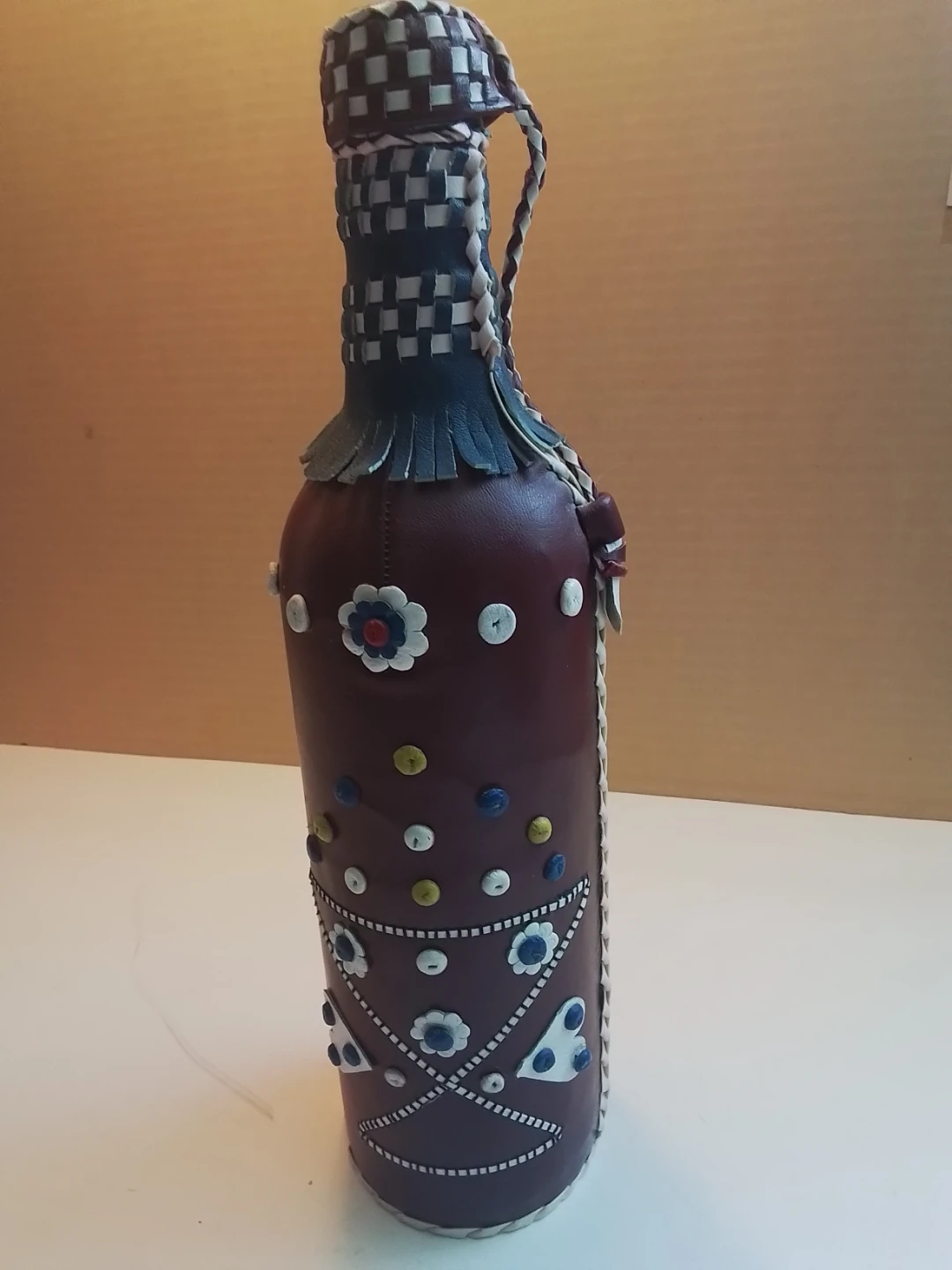 Vintage Yugoslavian Folk Art Leather-Wrapped Glass Decanter - photo 4