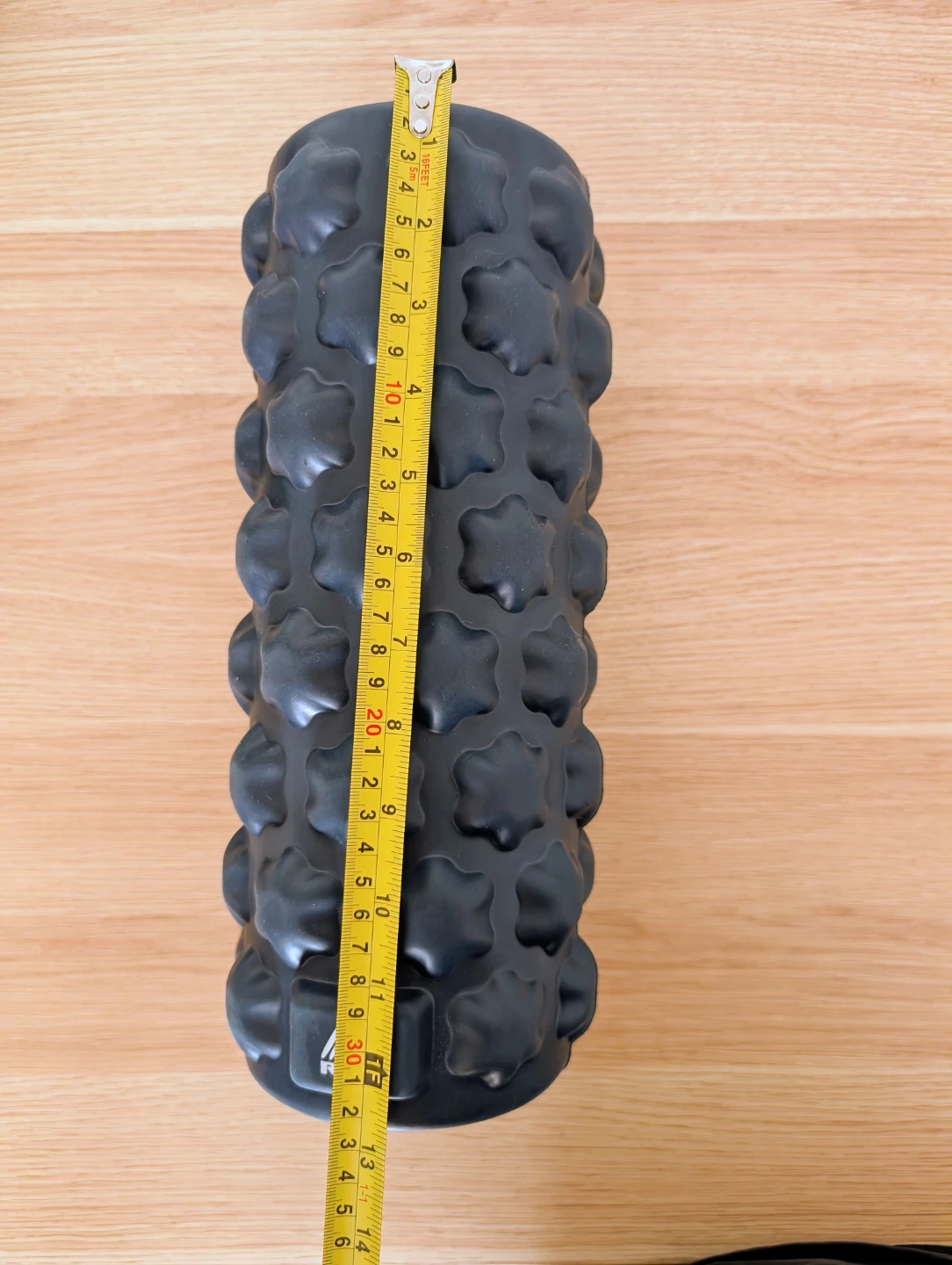 Textured Foam Roller – Deep Tissue Massage - photo 2