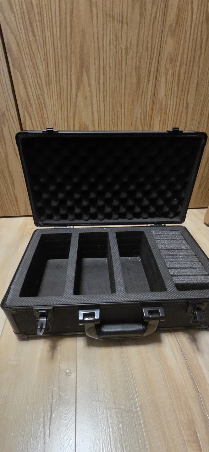 Graded card slab case